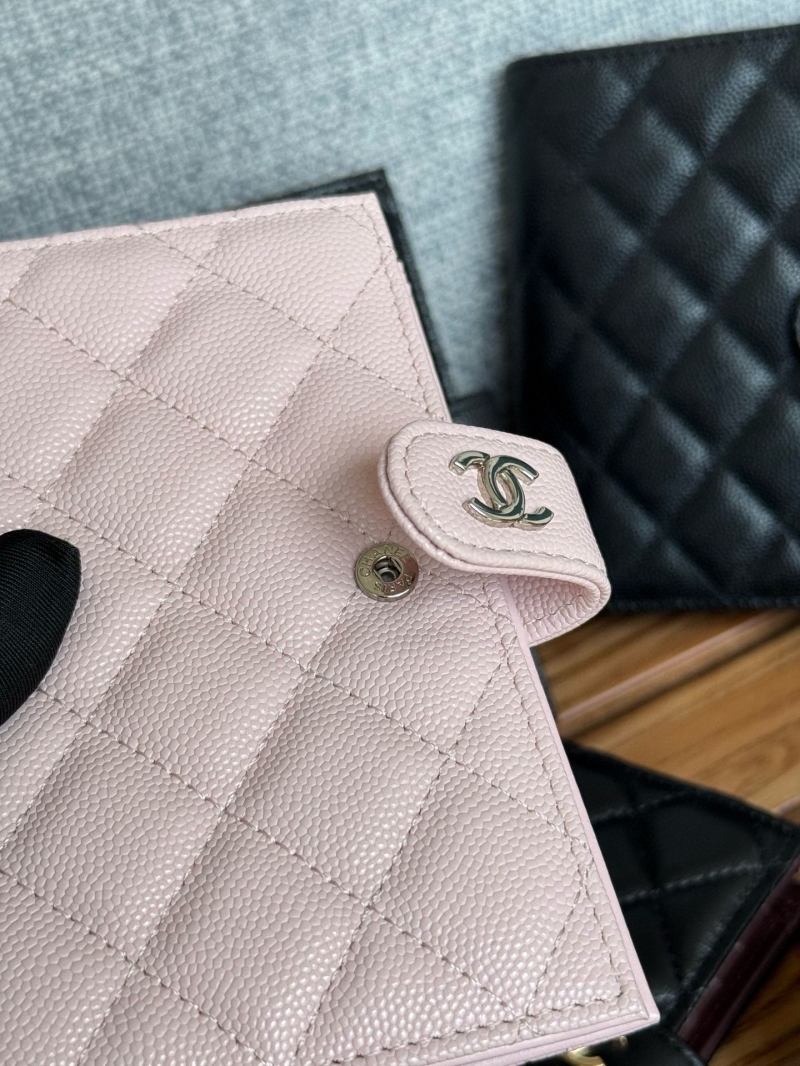 Ch**el wallet purse